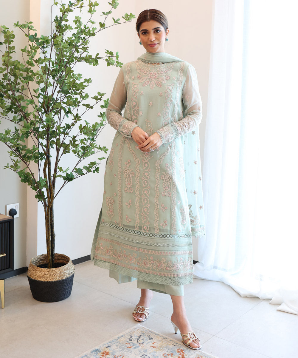 Women's Unstitched Crinkle Chiffon Embroidered Mint Green 3 Piece Suit