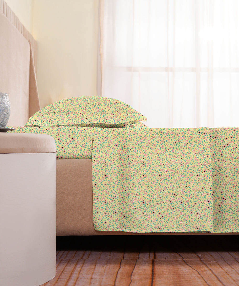 Cotton Flowerbed Yellow Bed Sheet