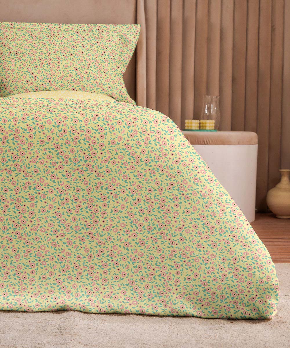 Cotton Flowerbed Yellow Quilt Cover