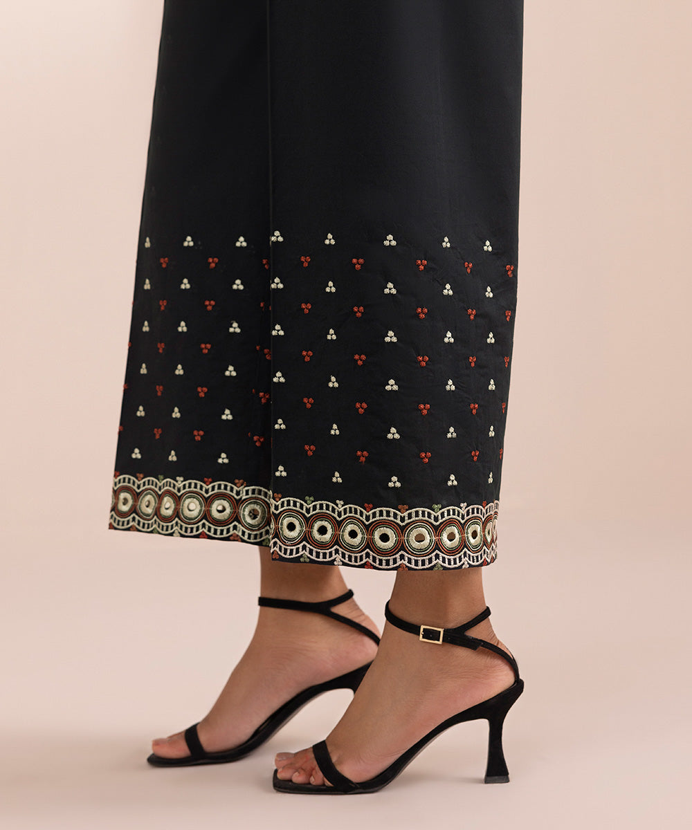 Women's Pret Cambric Black Embroidered Culottes