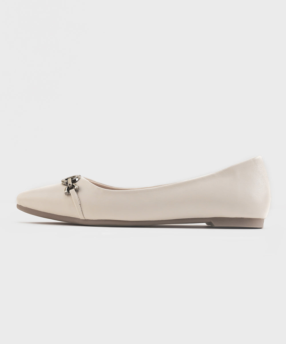 Women's Off white Flats