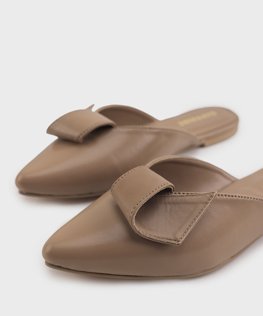 Women's beige Mules