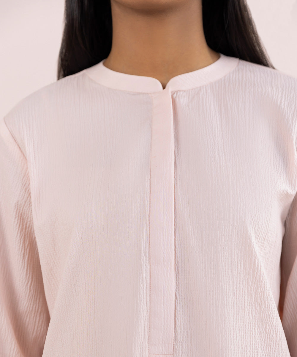 Women's Pret Seersucker Pink Solid Straight Shirt