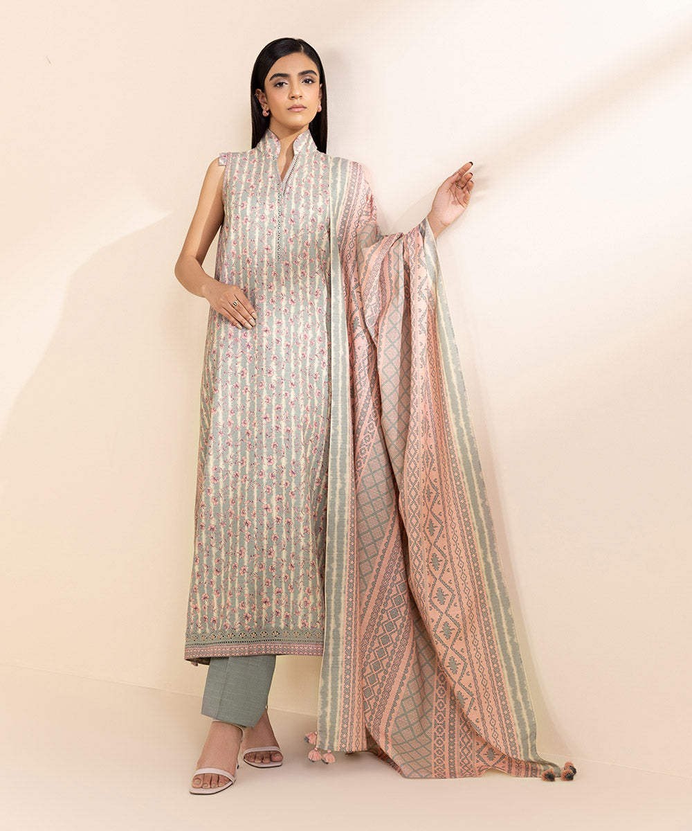 Women's Unstitched Light Khaddar Printed Grey 3 Piece Suit