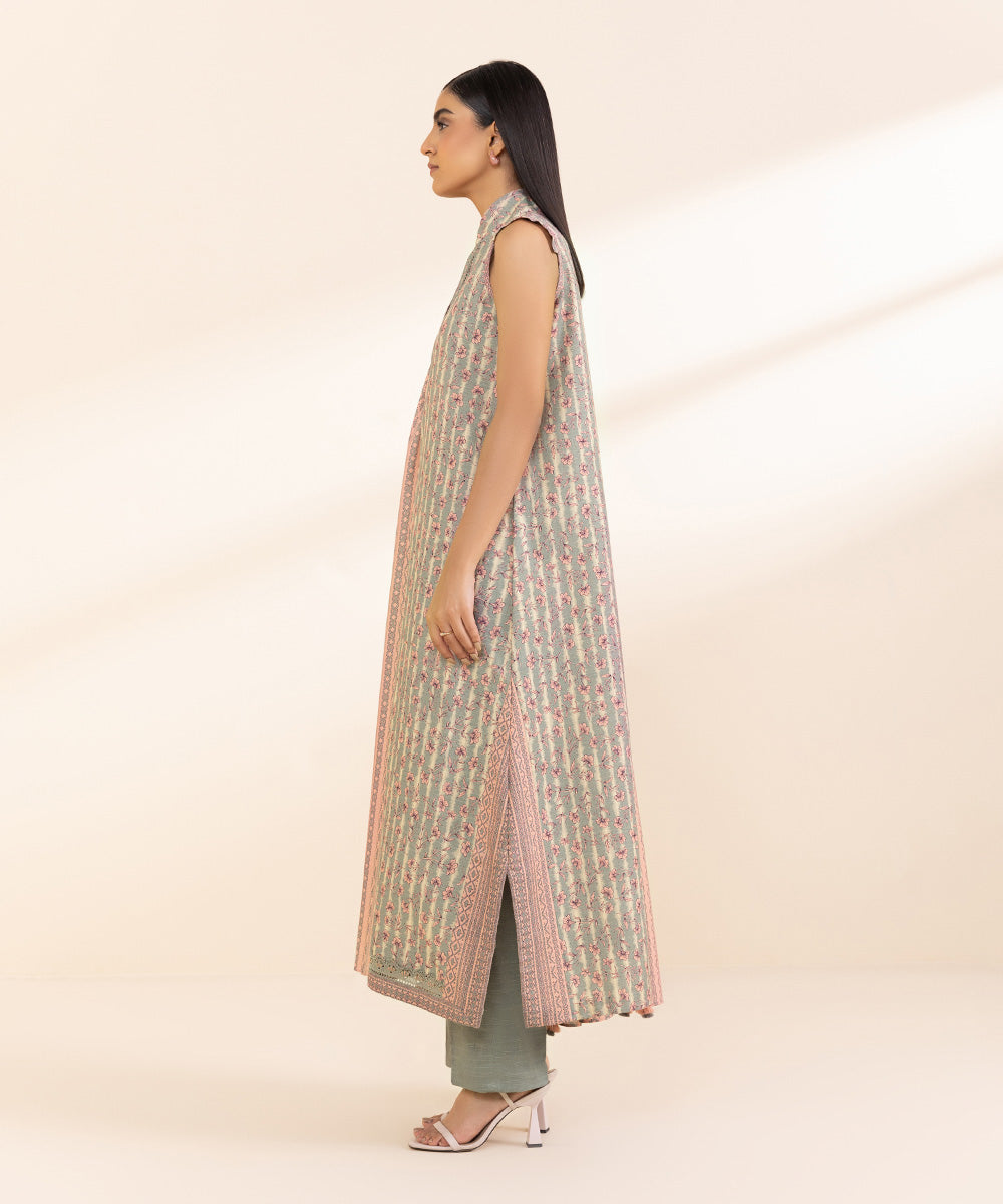 Women's Unstitched Light Khaddar Printed Grey 3 Piece Suit