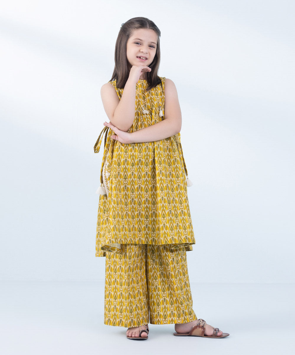 Girl's 2 Piece Printed Khaddar Suit