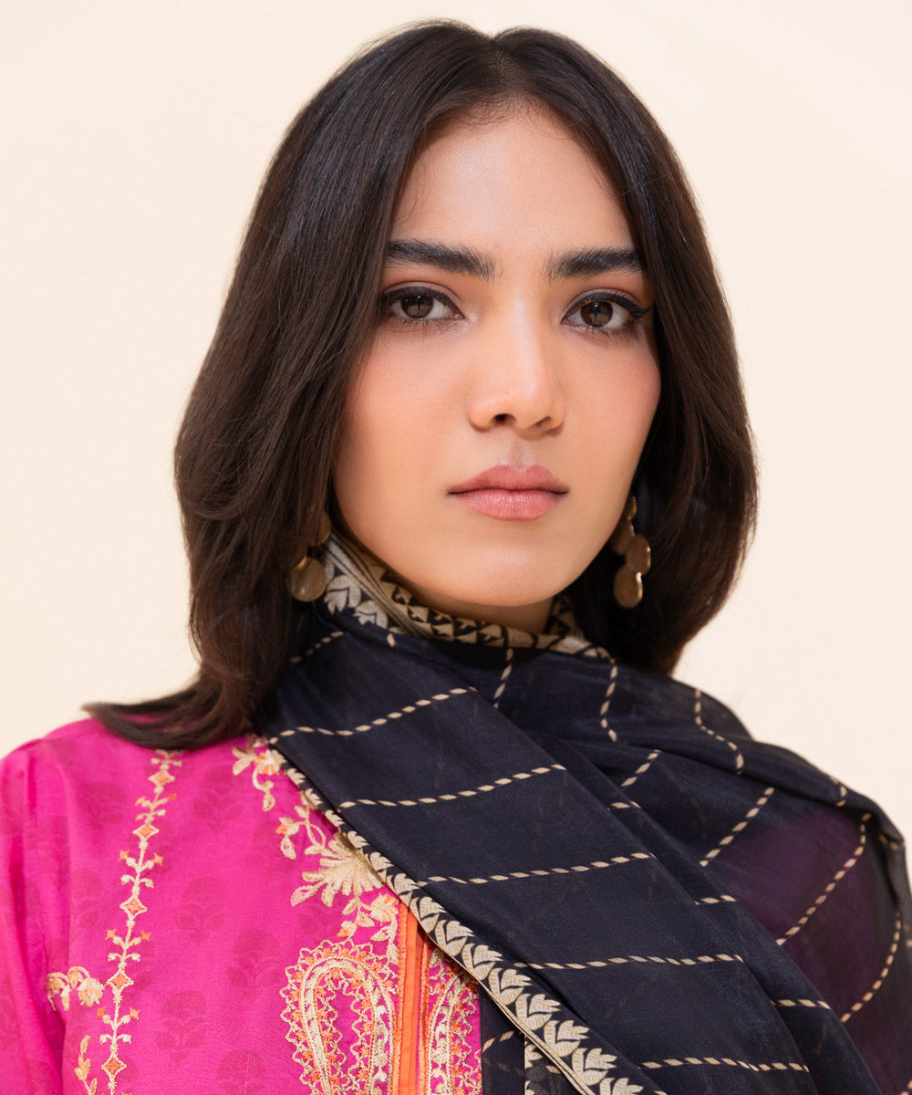 Women's Eid Pret Textured Cotton Embroidered Pink 2 Piece Suit