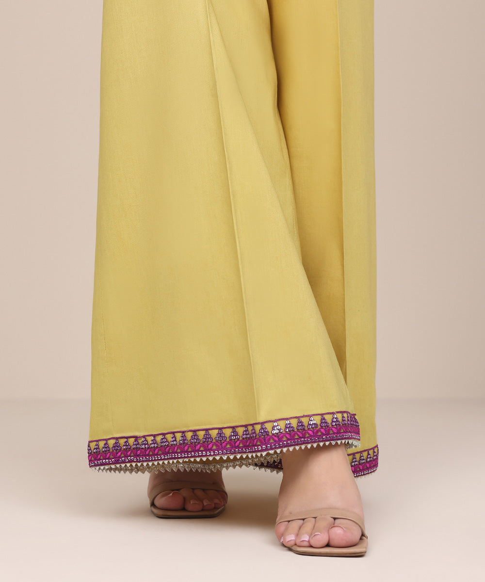 Women's Pret Cotton Viscose Yellow Embroidered Culottes