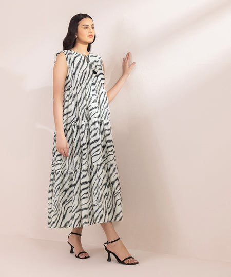 Women's Pret Textured Lawn Printed Multicolored Tier Dress