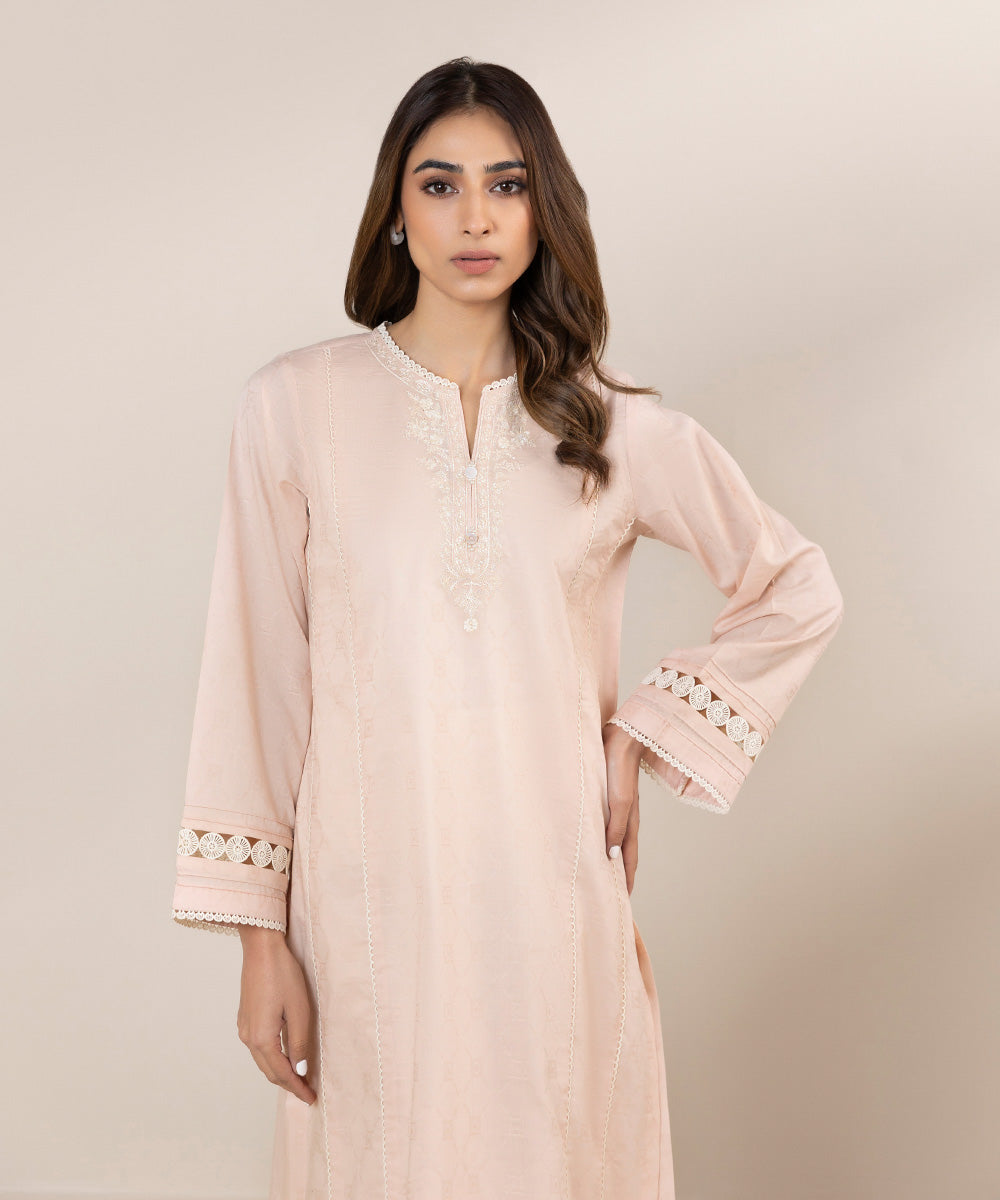 Women's Pret Self Jacquard Solid Embroidered Pink Straight Shirt