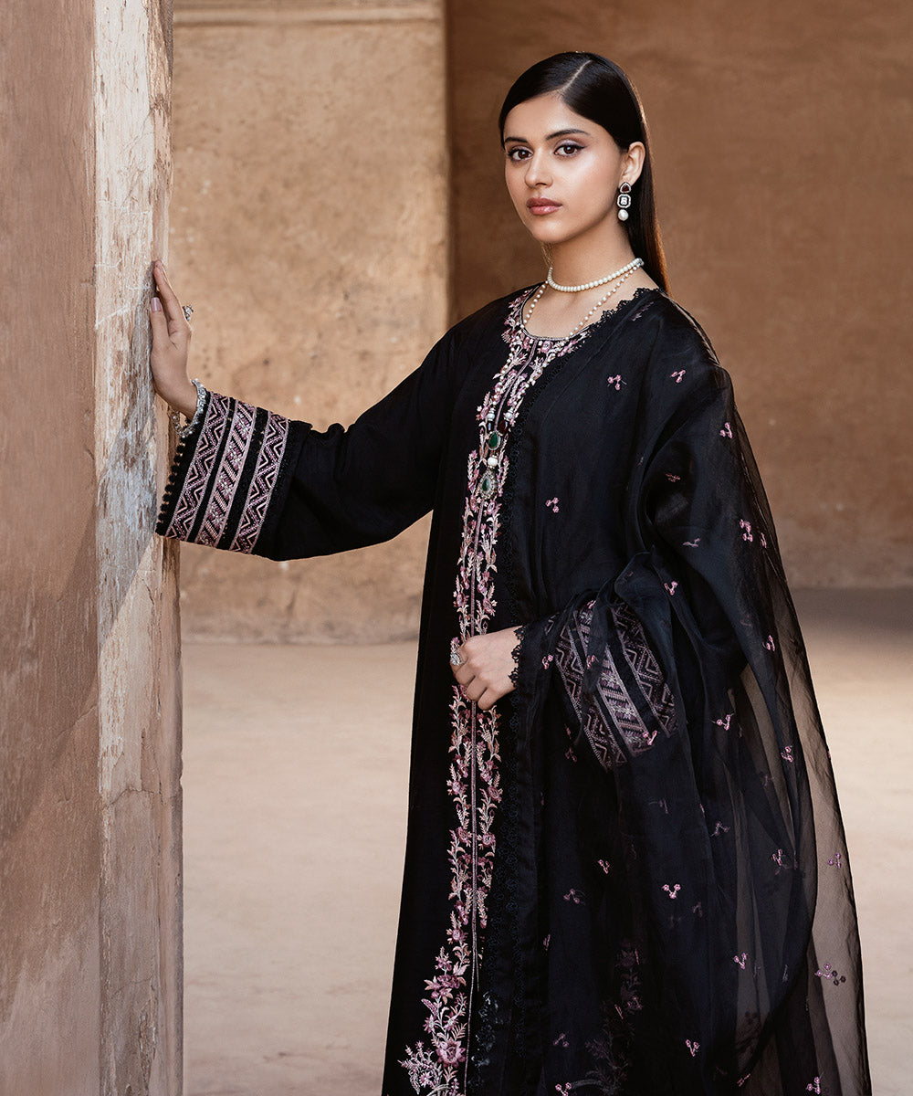 Black Color Silk Georgette Embroided Palazzo Suit – Joshindia