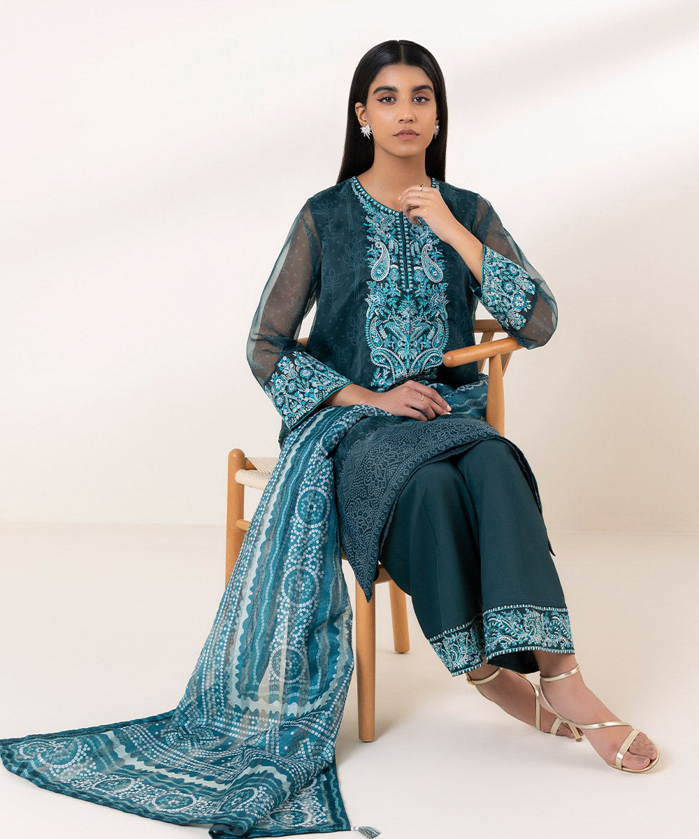 Embroidered Ready to Wear Kurta – Tagged formals – SapphireOnline Store