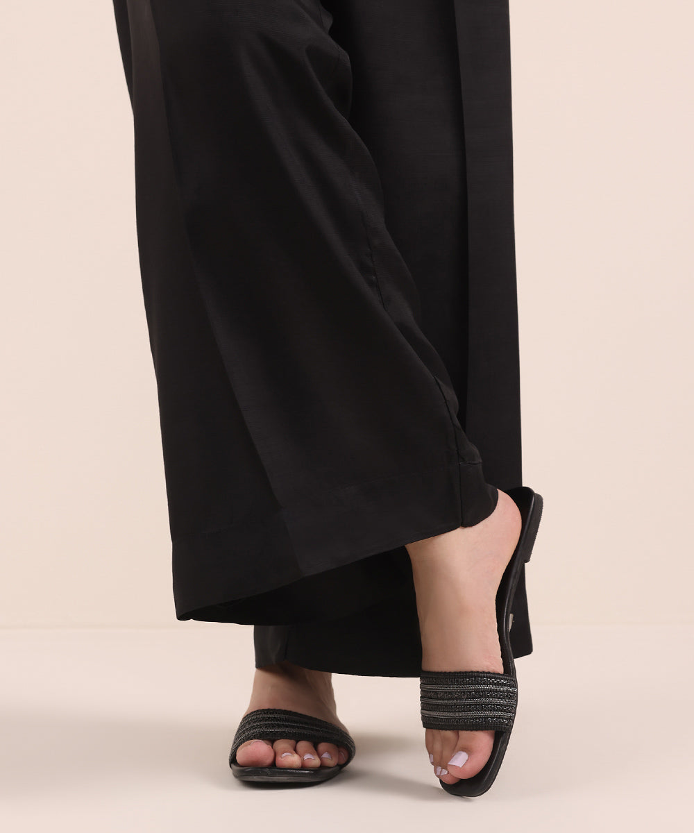 Women's Pret Viscose Raw Silk Black Dyed Culottes