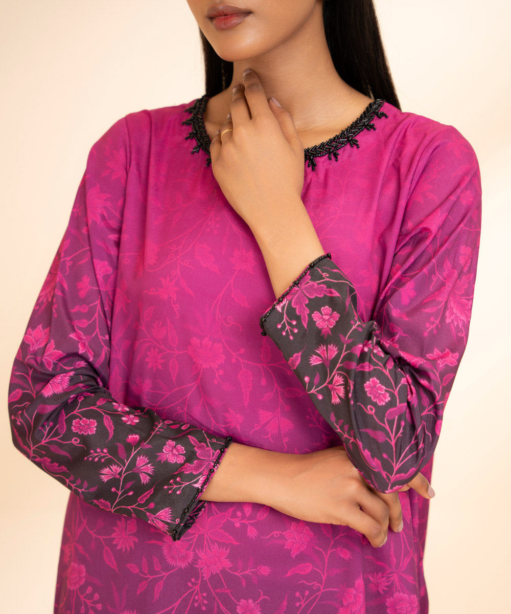 Women's Pret Blended Grip Pink Printed Straight Shirt