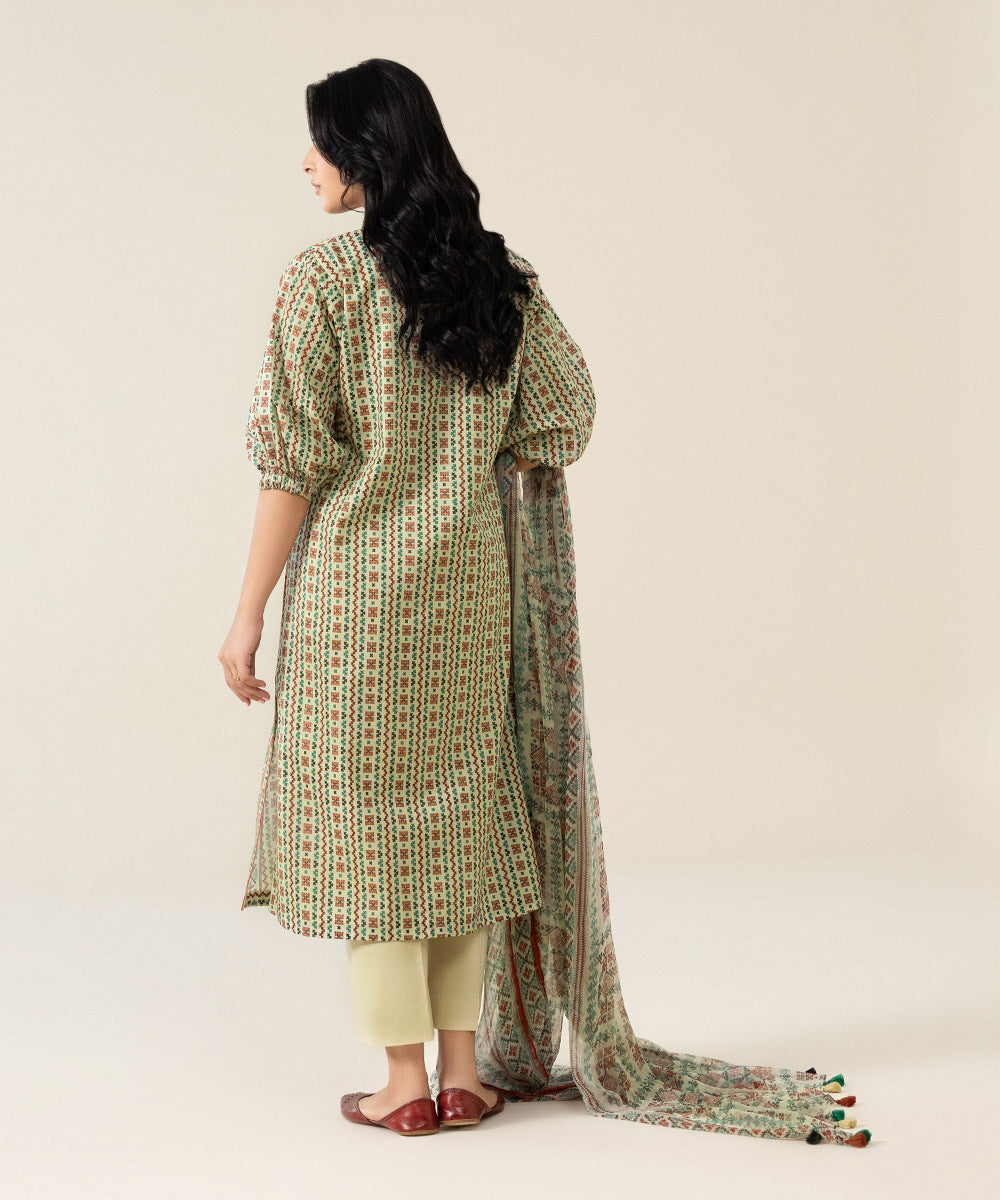 Unstitched Women's Printed Lawn Multi Color 2 Piece Suit