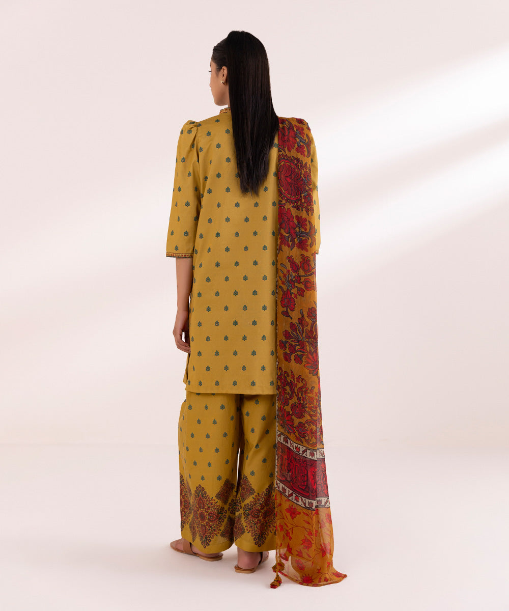 Women's Unstitched Lawn Yellow Printed 3 Piece Suit