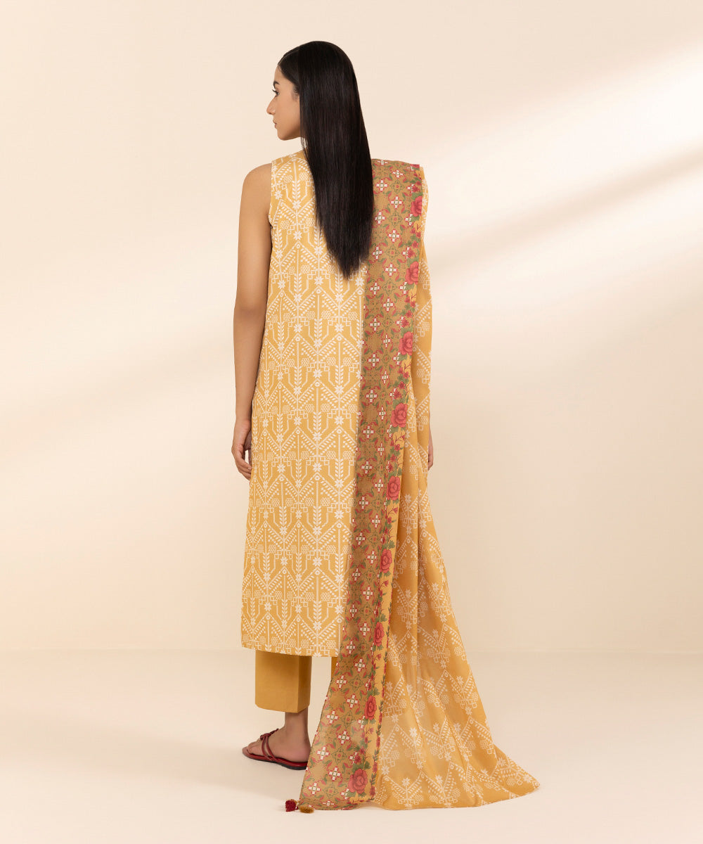 Women's Lawn Embroidered Yellow Unstitched 2 Piece Suit