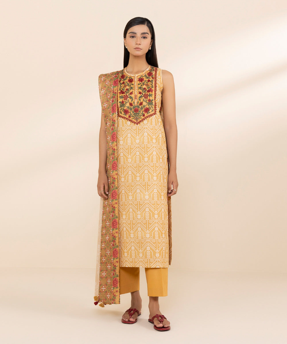 Women's Lawn Embroidered Yellow Unstitched 2 Piece Suit