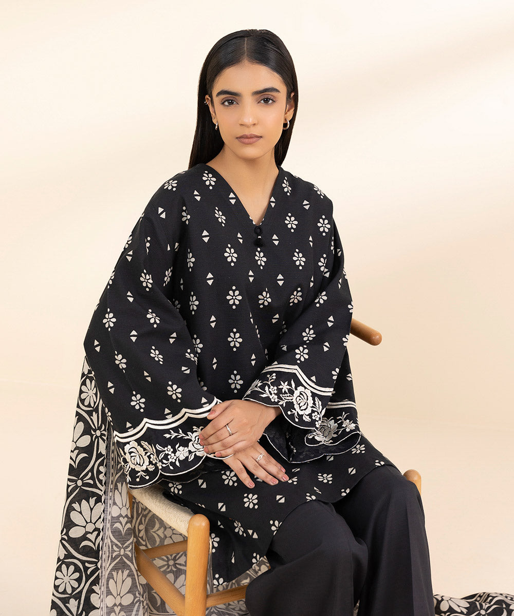 Women's Unstitched Khaddar Embroidered Black 2 Piece Suit