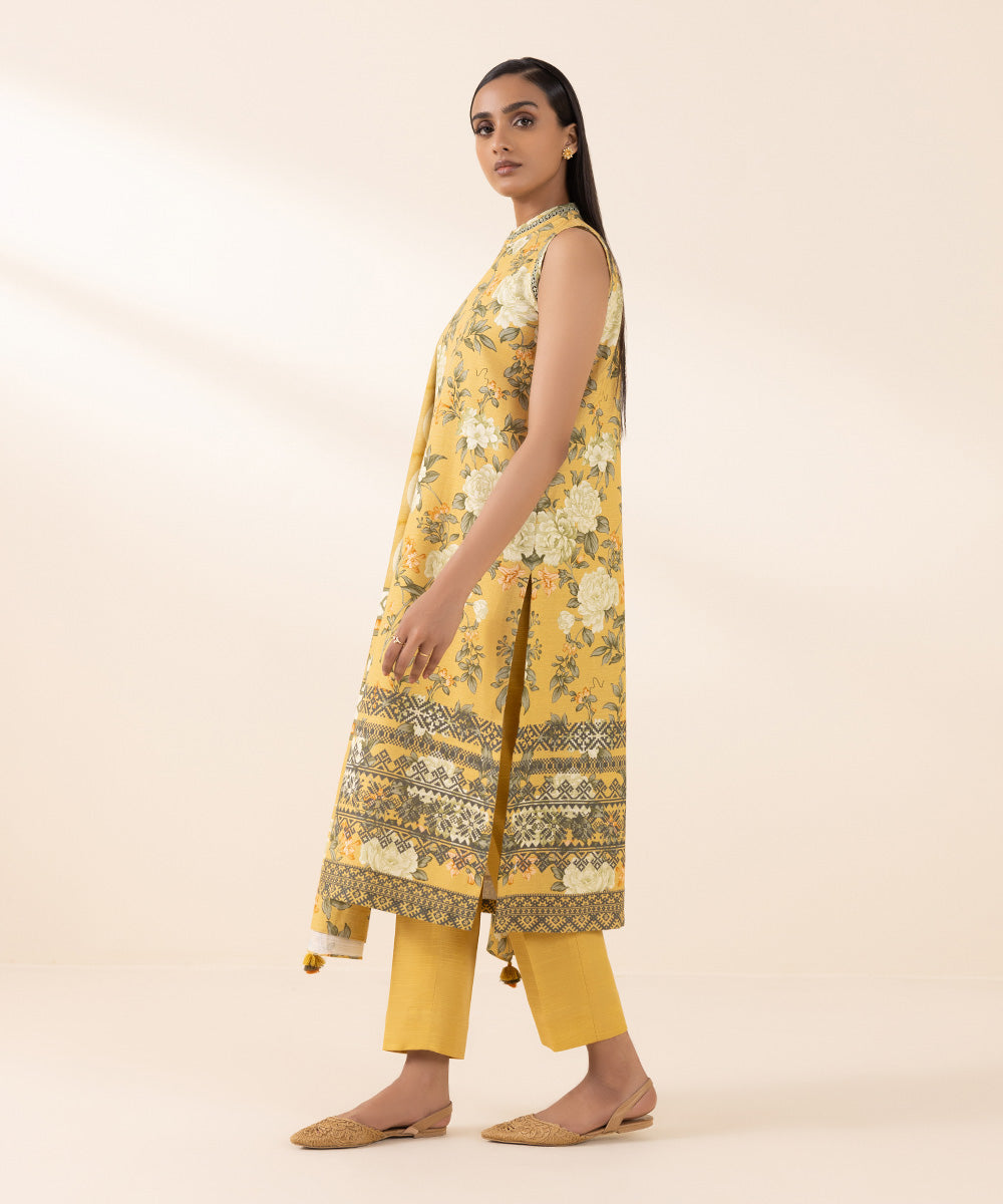 Women's Unstitched Light Khaddar Yellow Printed 2 Piece Suit