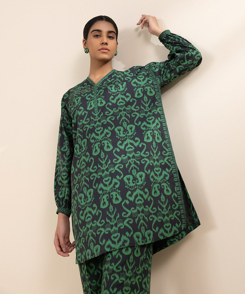 Women's Unstitched Lawn Green Printed 2 Piece Suit