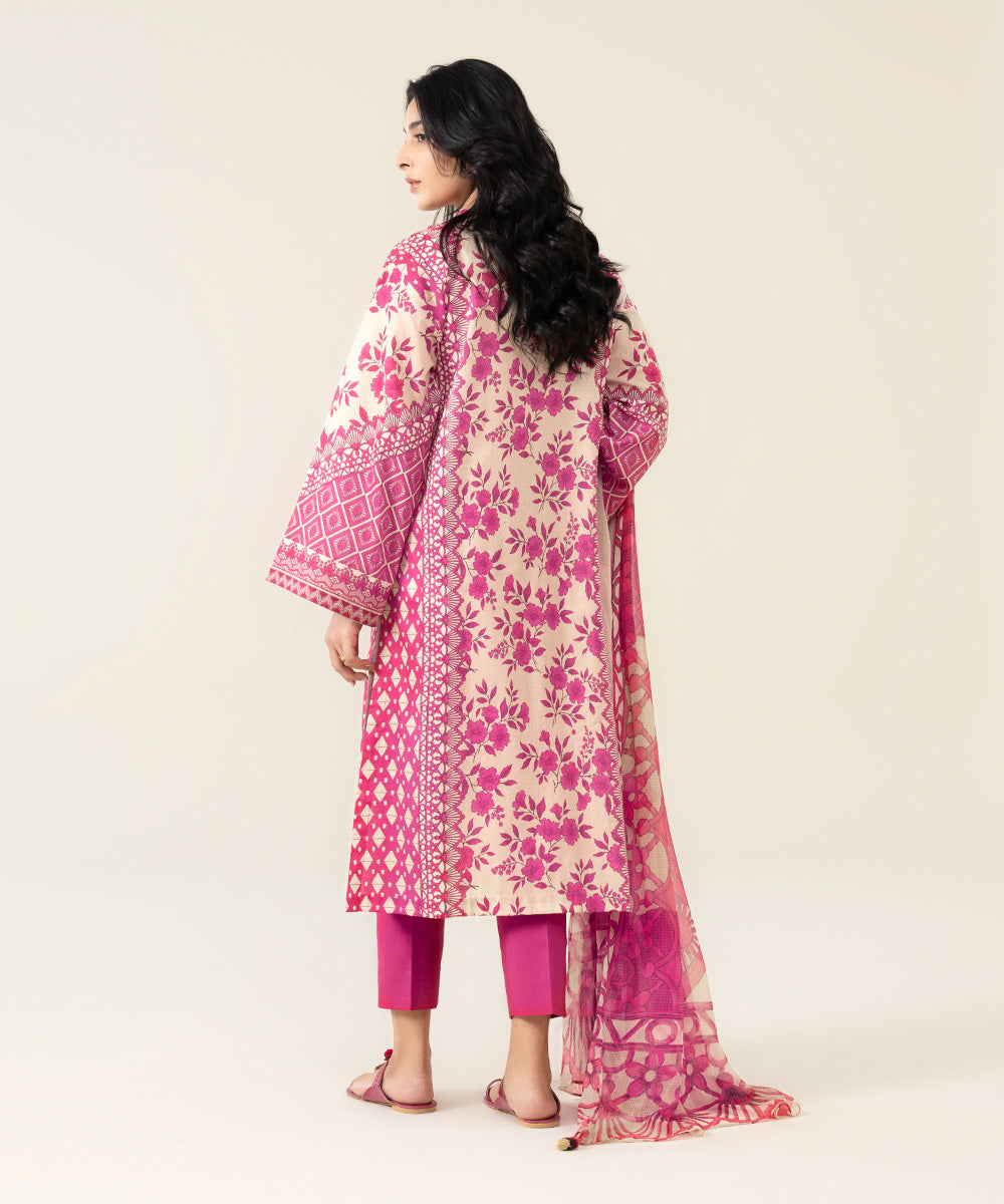 Unstitched Women's Printed Lawn Fuchsia and Off White 3 Piece Suit