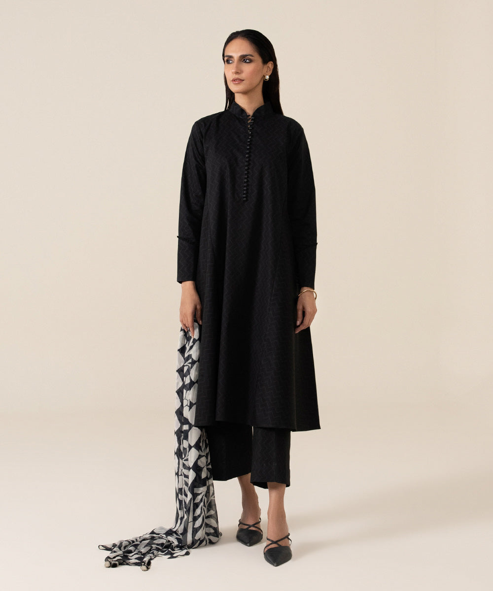 Unstitched Women's Printed Lawn Monochrome 3 Piece Suit