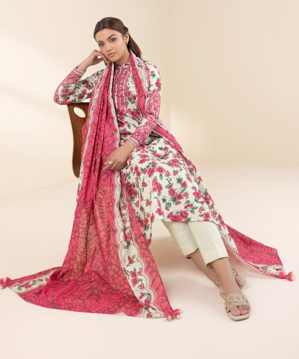 Women's Unstitched Khaddar Embroidered Pink 3 Piece Suit