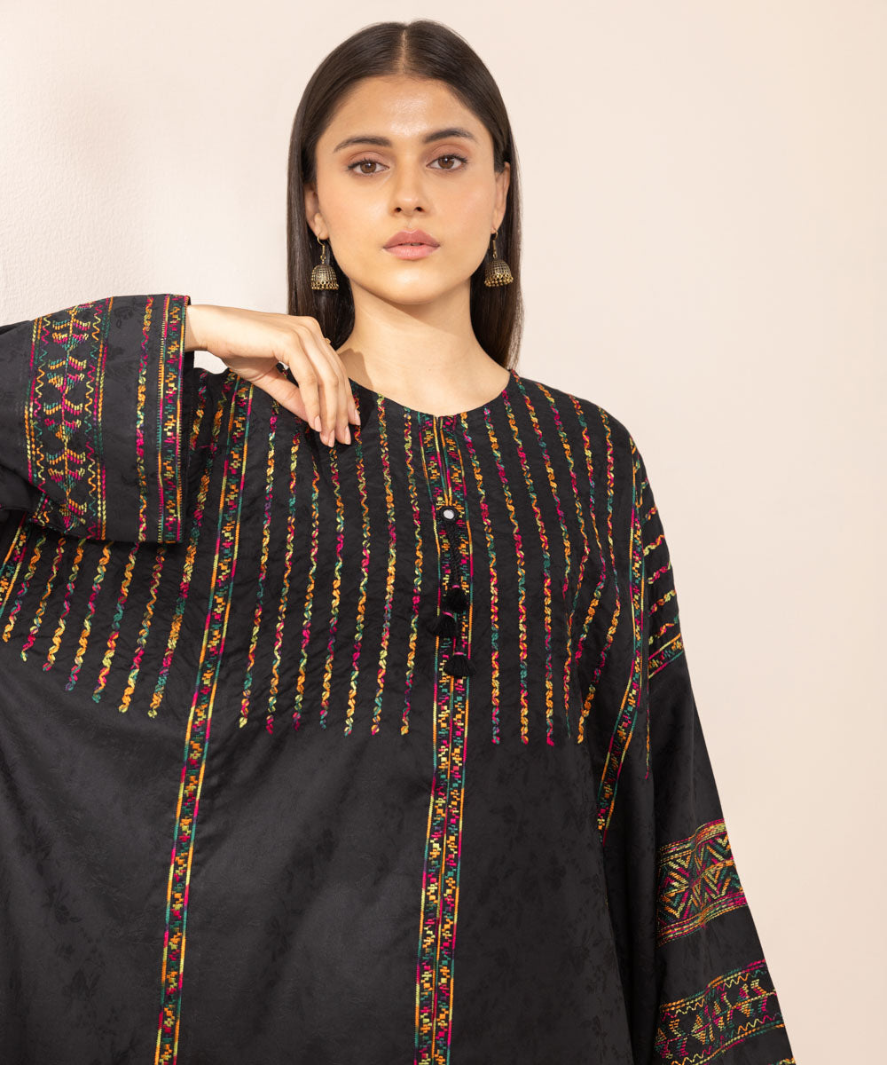 Women's Pret Cotton Jacquard Solid Embroidered Black Loose Boxy Shirt