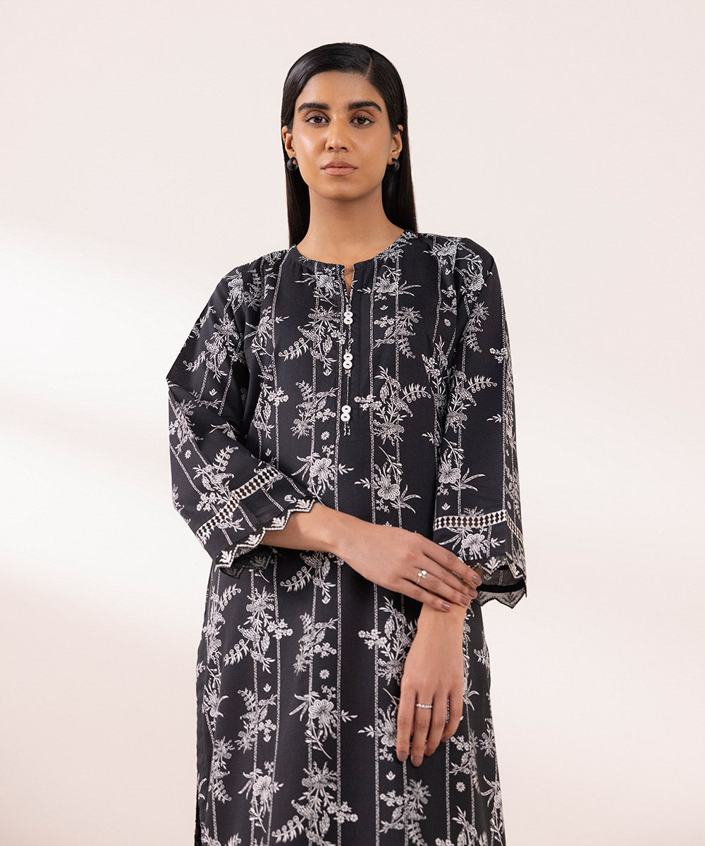 Women's Pret Cotton Printed Embroidered Black A-Line Shirt