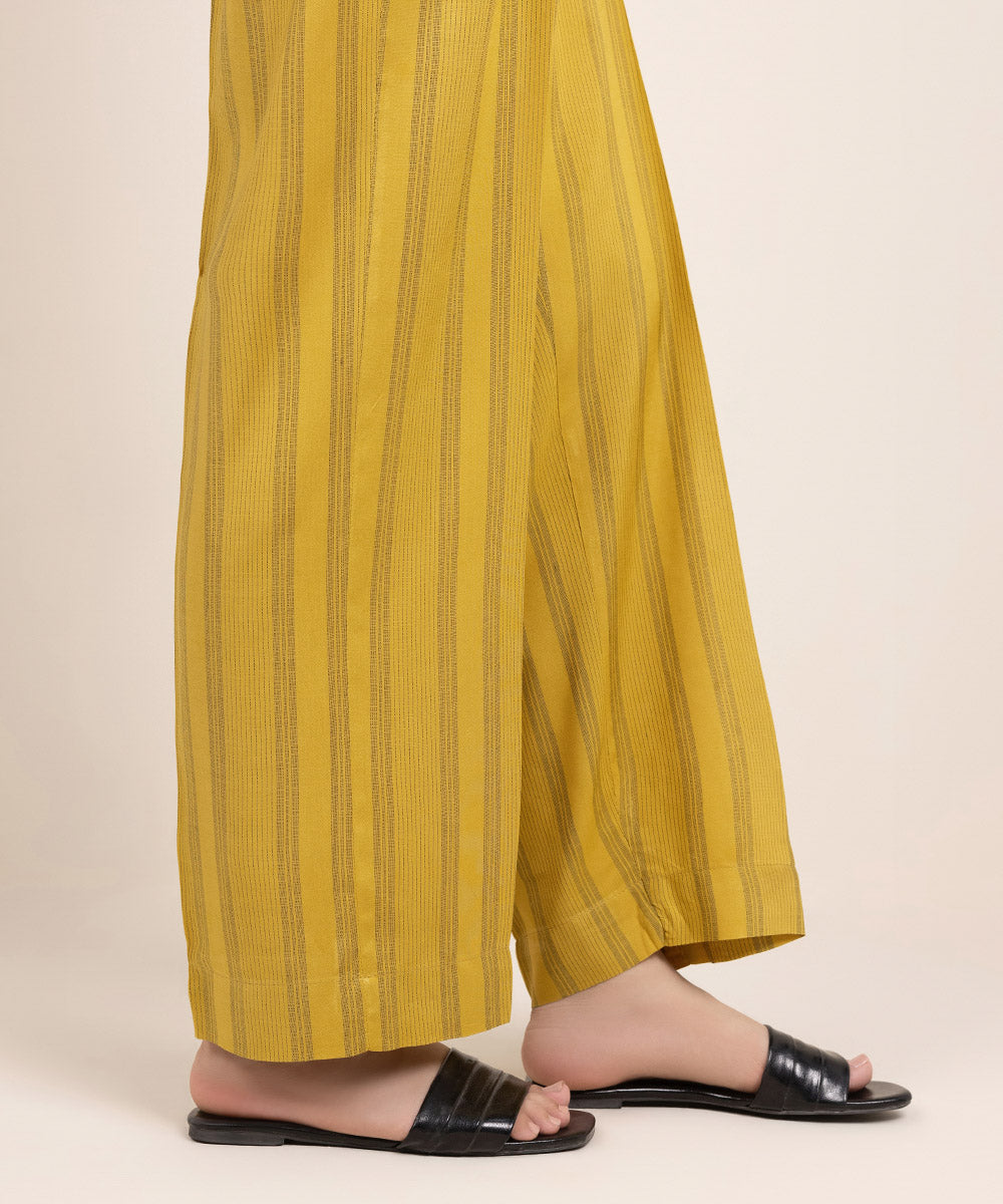 Women's Pret Yarn Dyed Cotton Solid Yellow Straight Pants