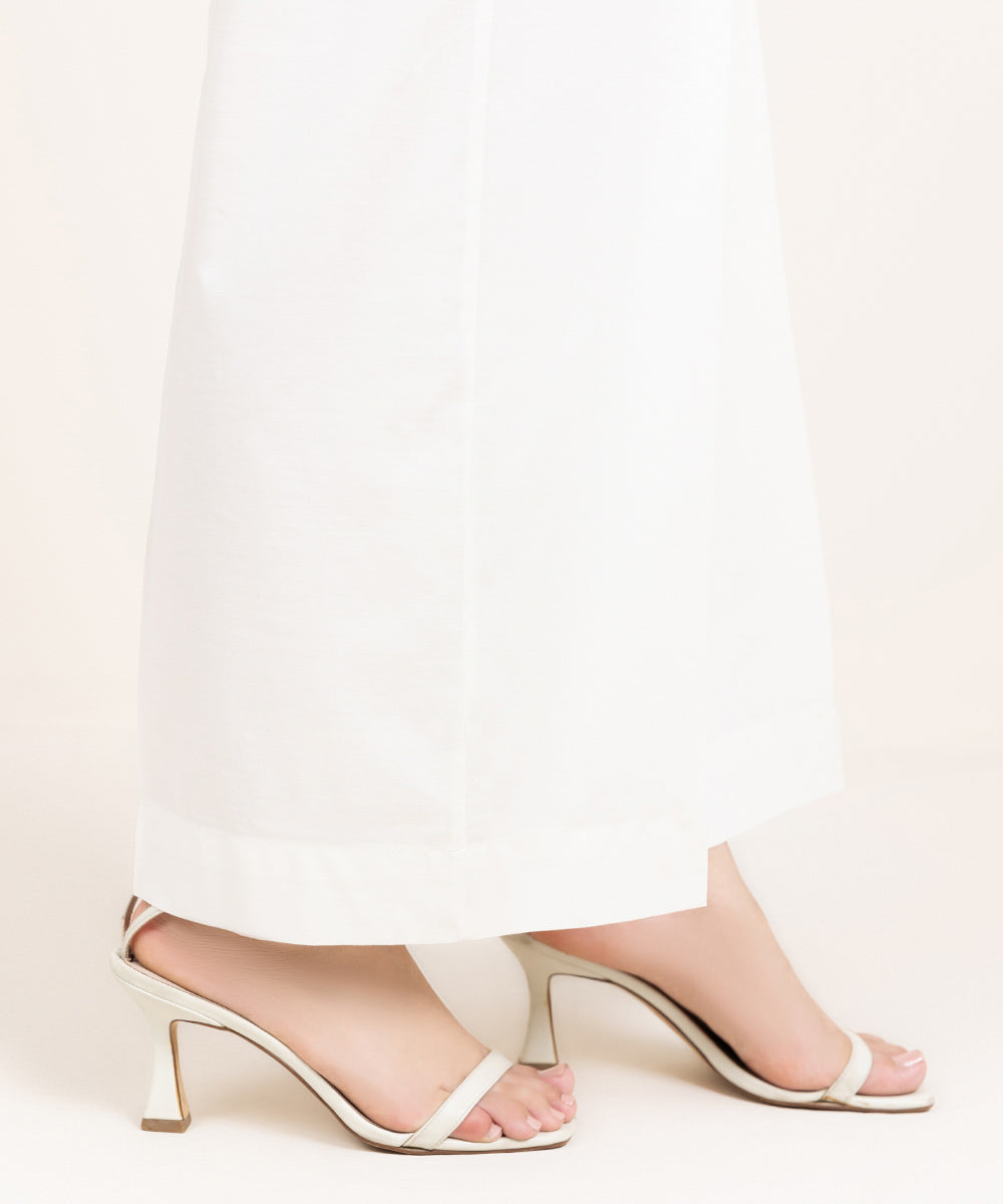 Women's Pret Cotton Viscose Solid White Culottes