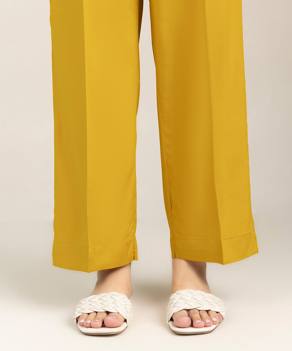 Women's Pret Linen Yellow Solid Straight Pants