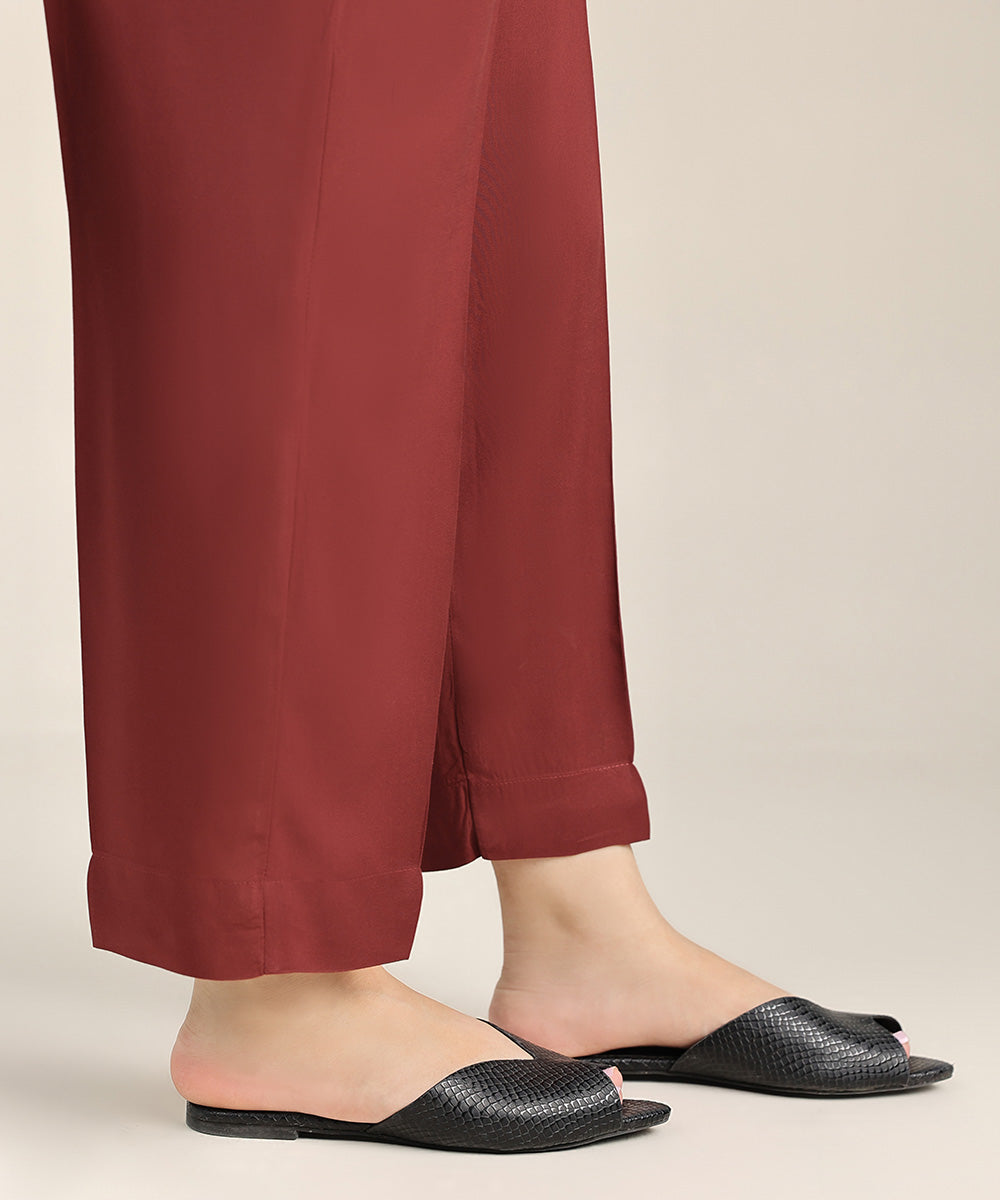 Women's Pret Linen Red Solid Straight Pants