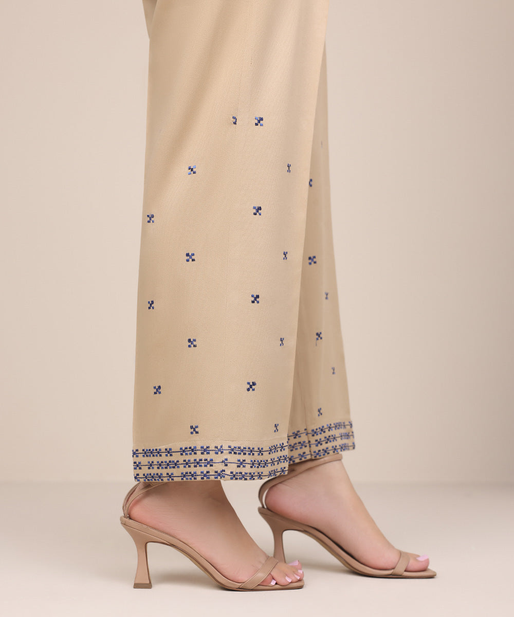 Women's Pret Bedford Beige Embroidered Straight Pants