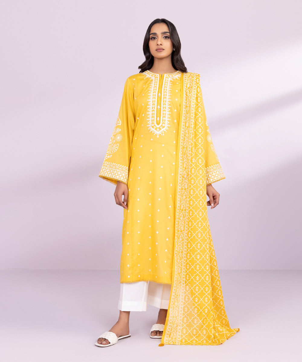 Textured Voile Yellow Embroidered Solid Dupatta