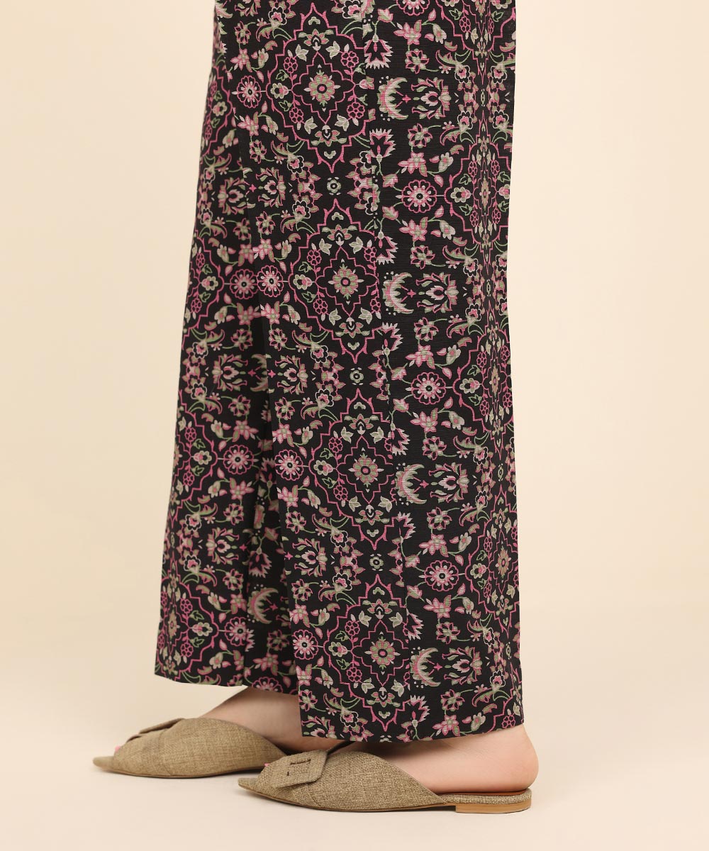 Women's Pret Khaddar Multi Printed Straight Pants