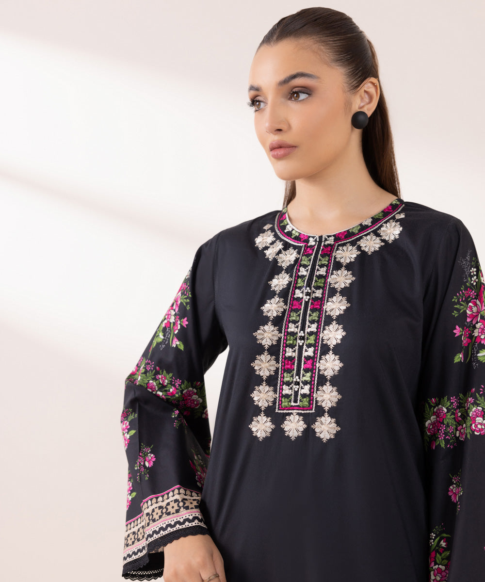 Women's Pret Cotton Viscose Black Embroidered A-Line Shirt