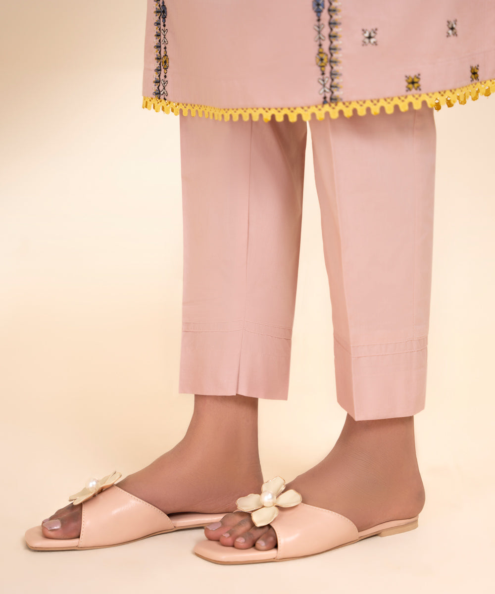 Women's Pret Cambric Pink Solid Cigarette Pants