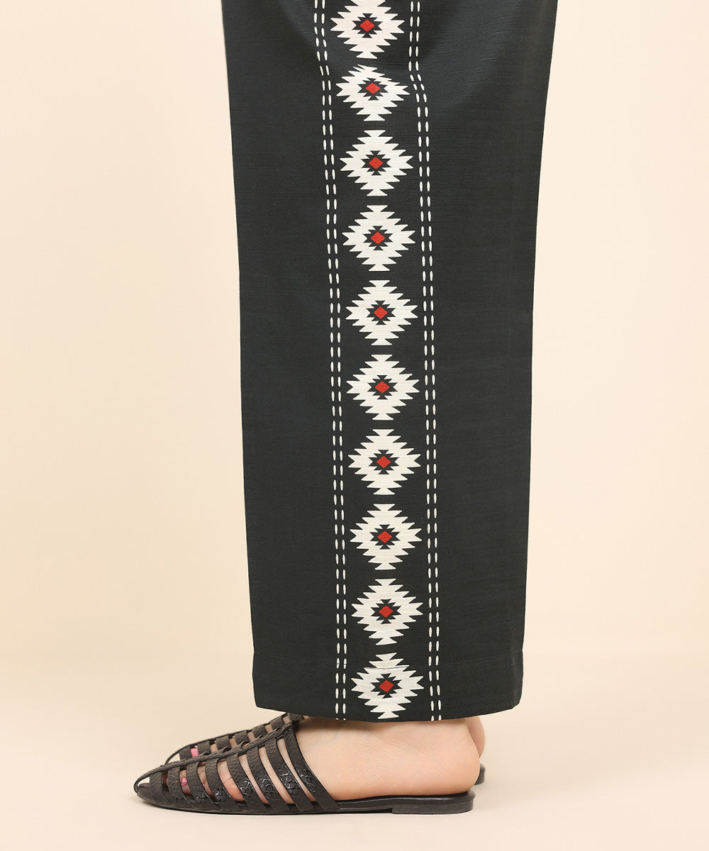 Women's Pret Khaddar Black Printed Straight Pants