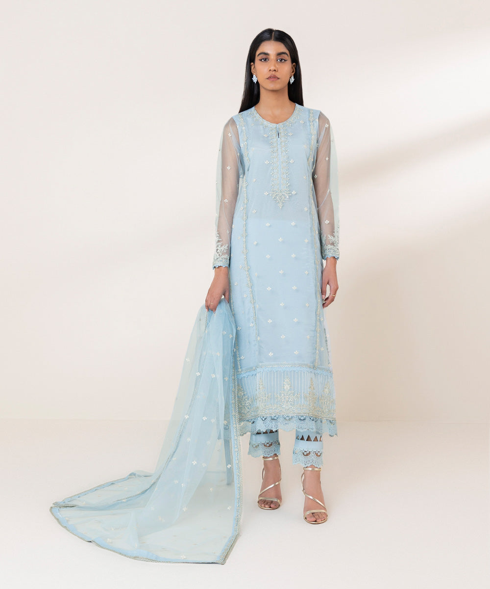 Lehenga & Front Open Gown Pakistani Nikkah Dress #BS780 | Nikkah dress,  Pakistani bridal dress, Gowns
