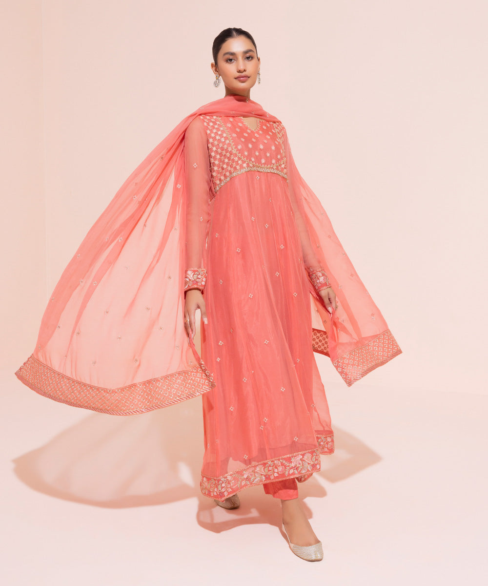 Women's Eid Pret Bemberg Crinkle Chiffon Embroidered Peach 3 Piece Suit