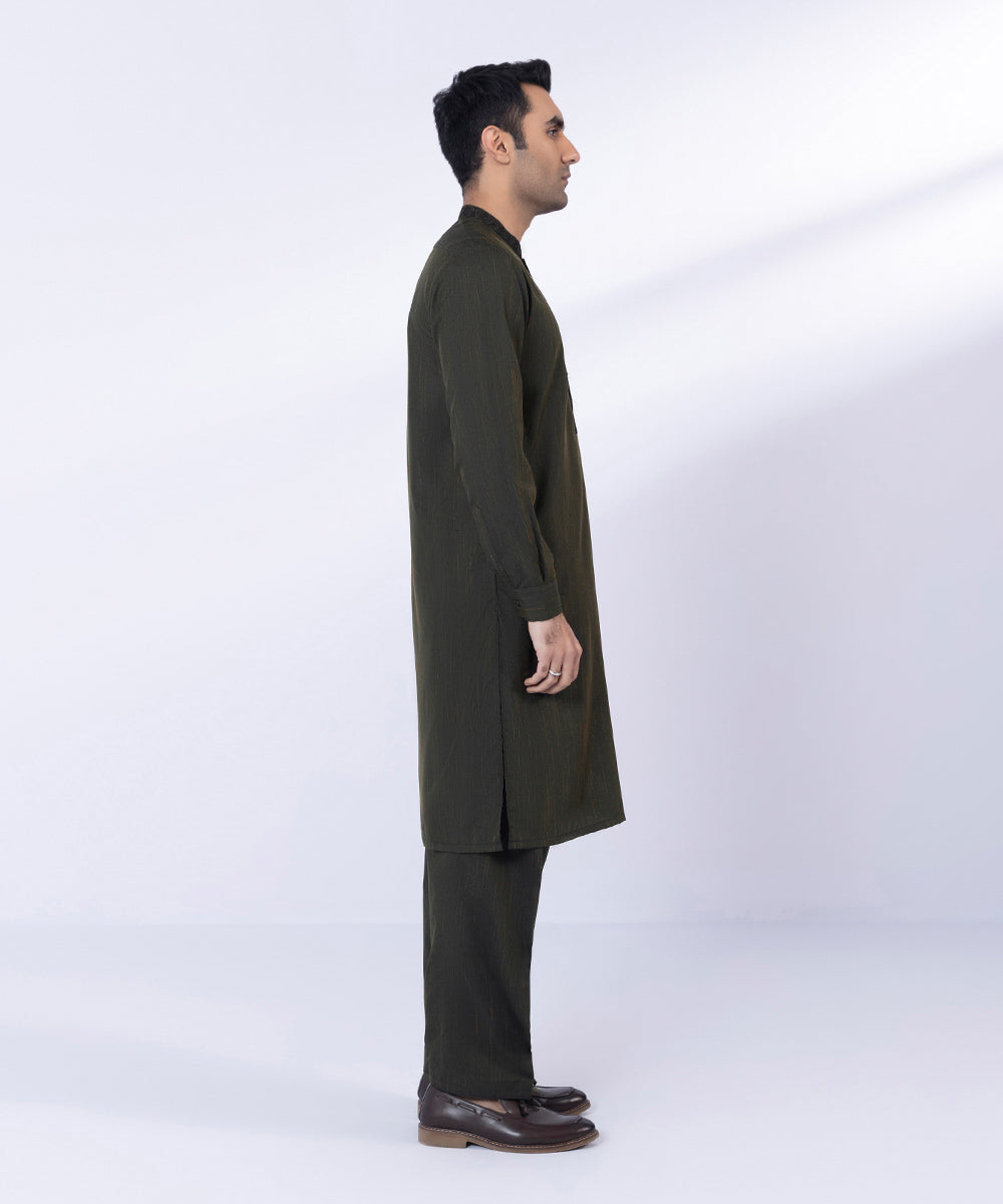 Men's Stitched Black Texture Wash & Wear Fancy Suit