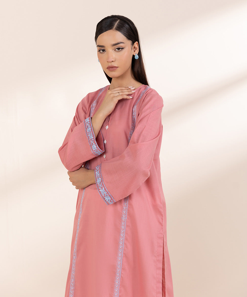 Women's Pret Cross Hatch Embroidered Pink A-Line Shirt