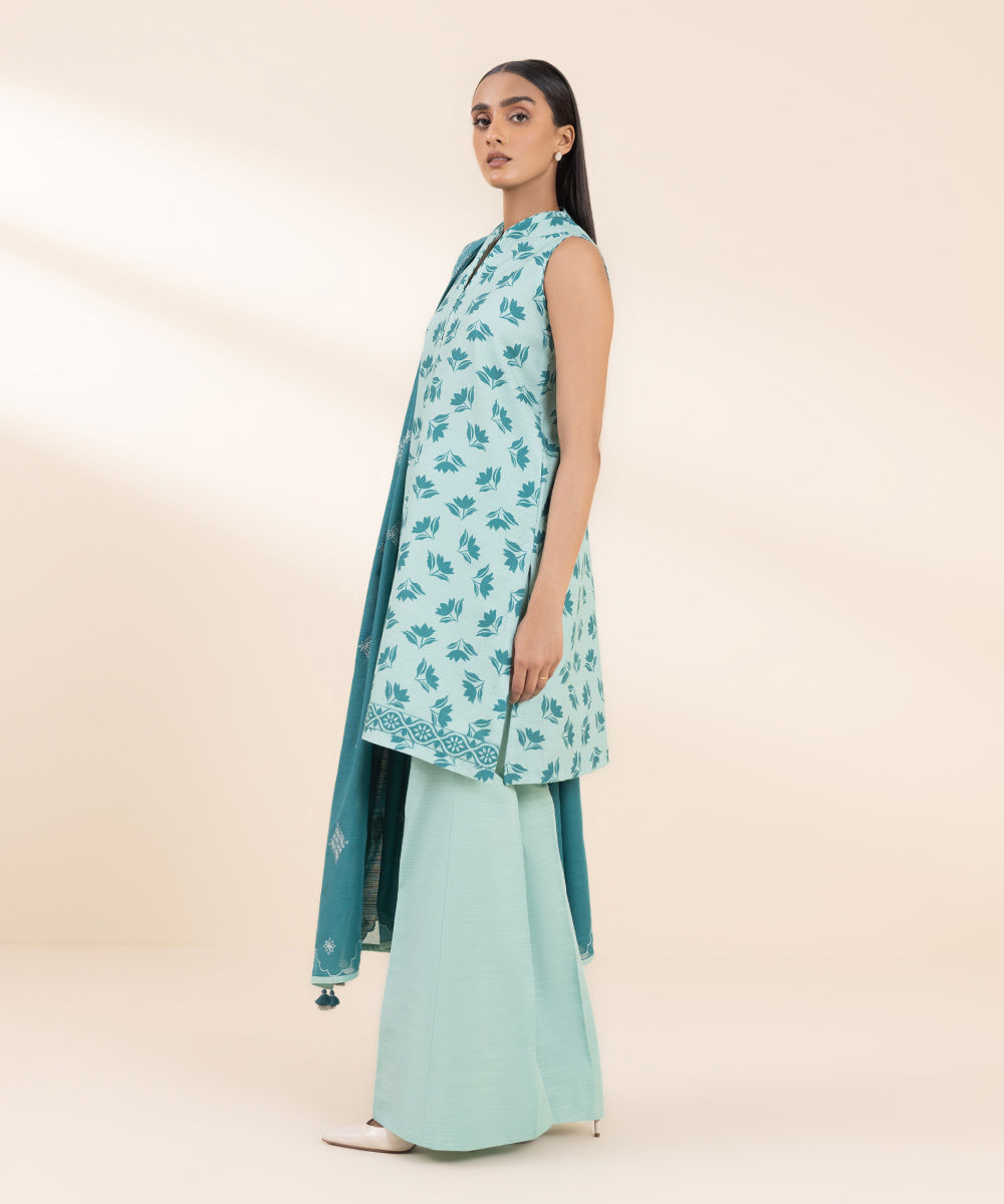 Women's Unstitched Embroidered Aqua Khaddar Shirt and Dupatta