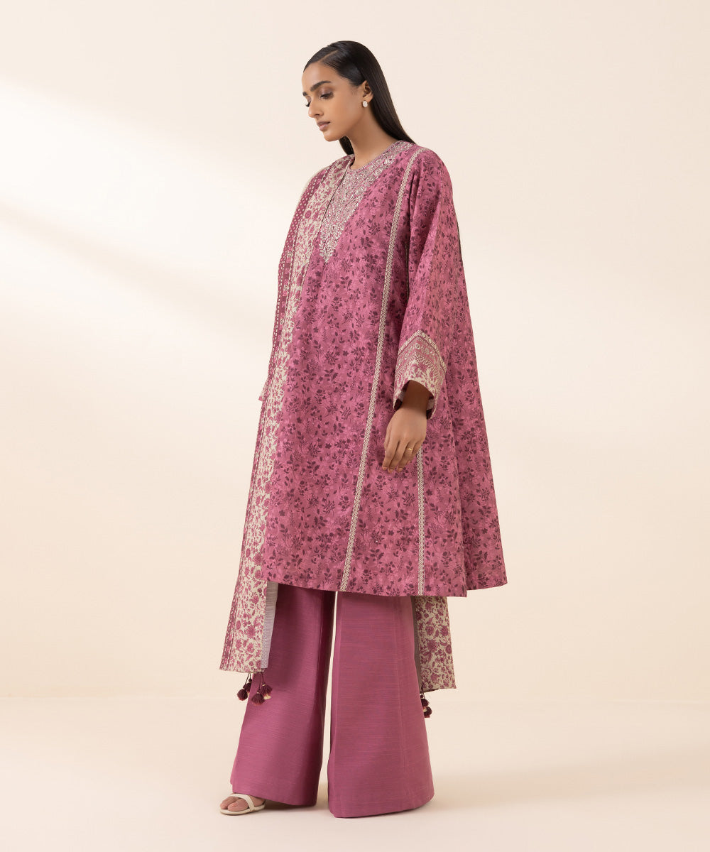 Women's Unstitched Khaddar Pink Embroidered 2 Piece Suit