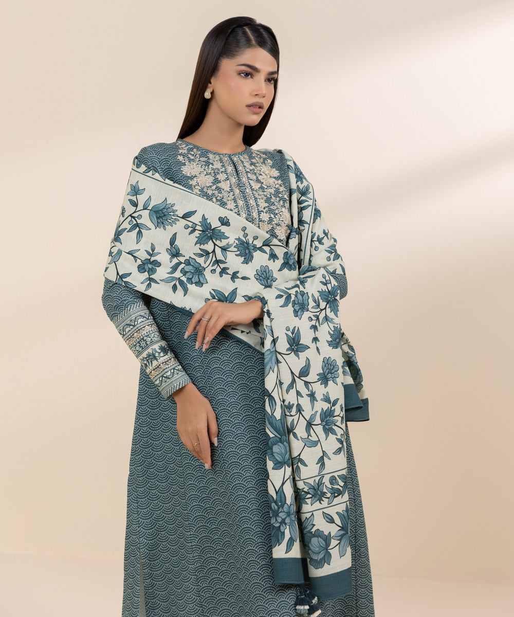 Women's Unstitched Khaddar Blue Embroidered 2 Piece Suit