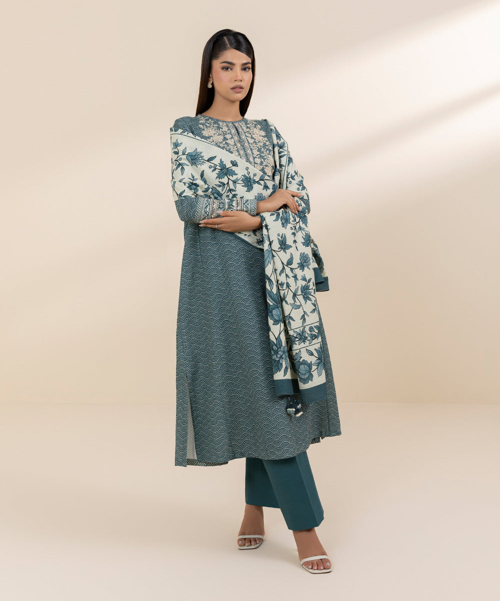 Women's Unstitched Khaddar Blue Embroidered 2 Piece Suit