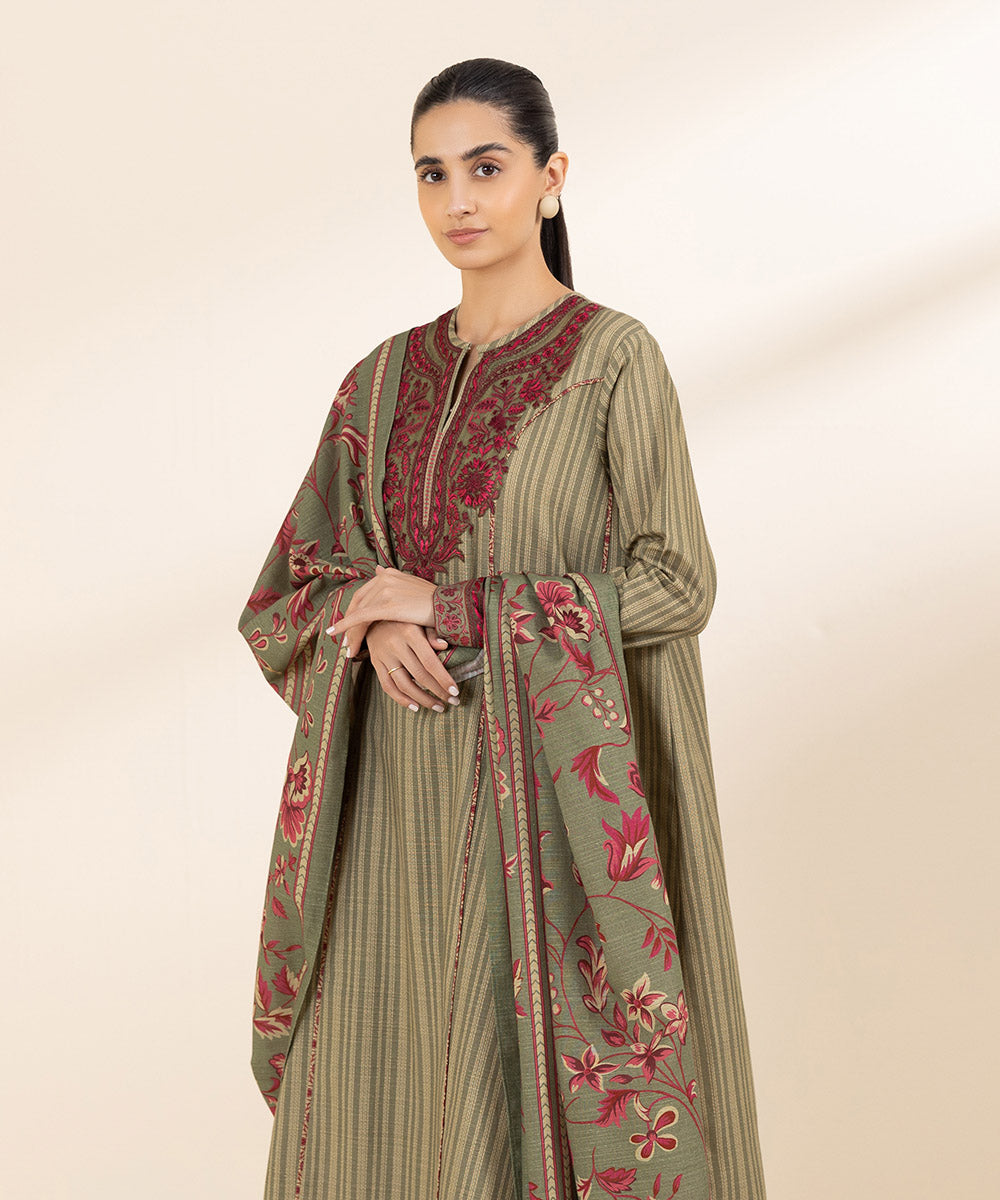 Women's Unstitched Khaddar Green Embroidered 2 Piece Suit