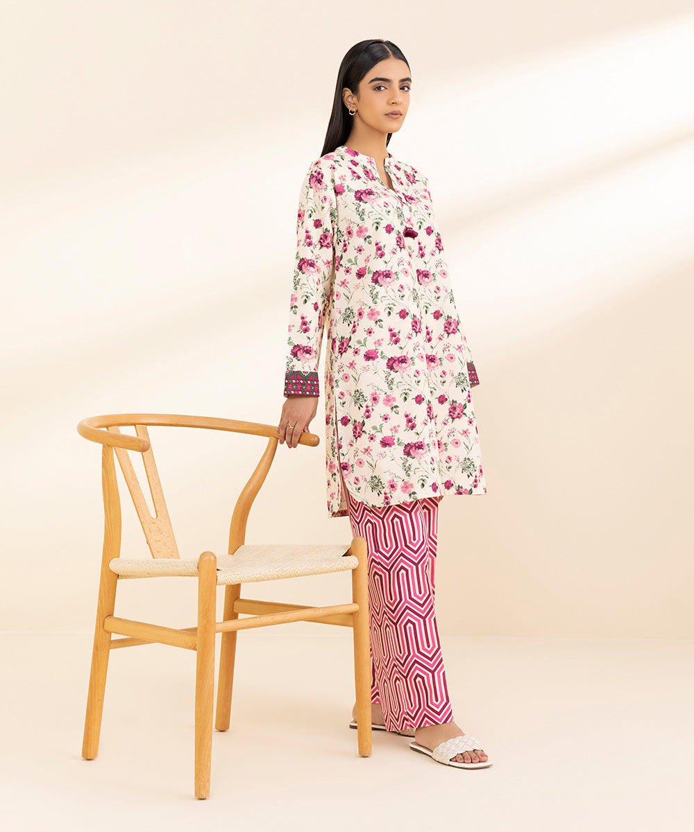 Women's Unstitched Khaddar Printed Pink 2 Piece Suit